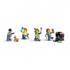 LEGO City Scrapyard (60472) 2