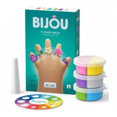 Hey Clay Bijou Flower Rings... 2