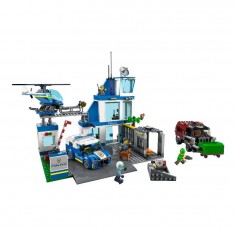 LEGO City Police Station... 2
