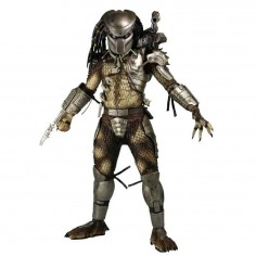 NECA Collectible Figure...