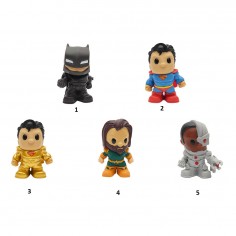 Ooshies DC Figure Vinyl... 2