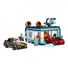 LEGO City Drive-Through Car... 2
