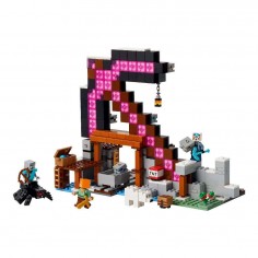 LEGO Minecraft The Pickaxe... 2