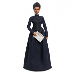 Barbie Inspiring Women Ida...