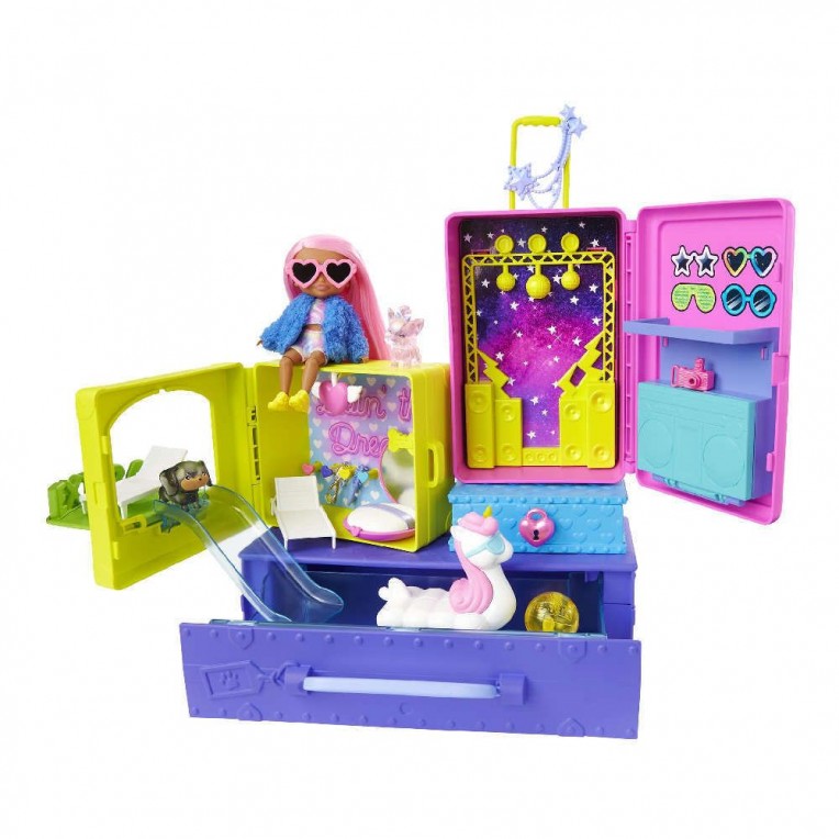 Barbie Extra Minis Doll and Pets...