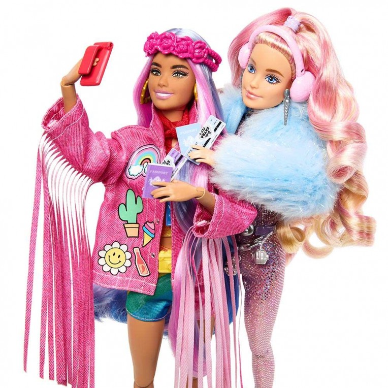 Best Buy: Barbie Extra Doll Flower Power HDJ45